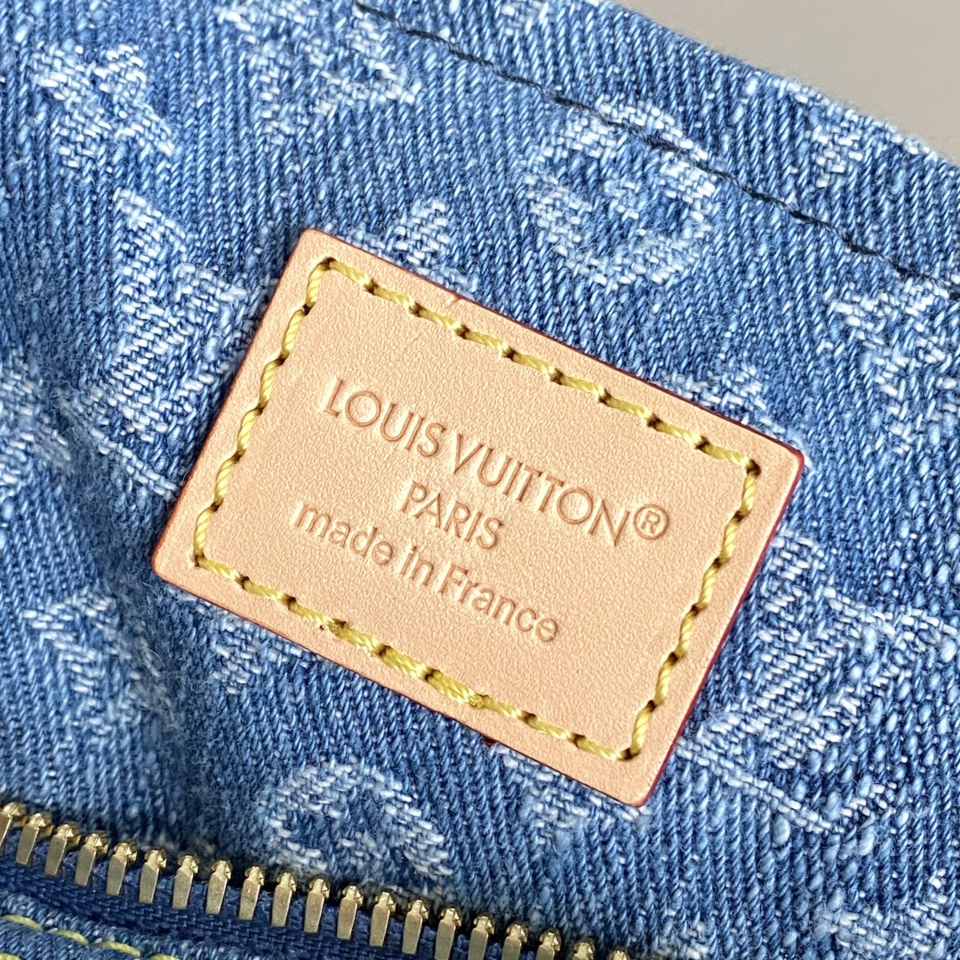 Louis Vuitton Speedy Soft 30 Denim Handbag - Image 8