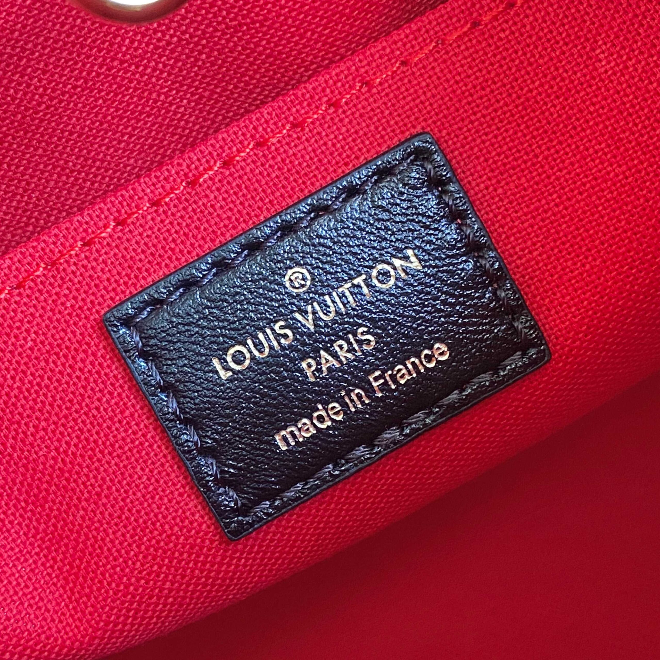 Louis Vuitton OnTheGo BB Tote Bag - Image 8