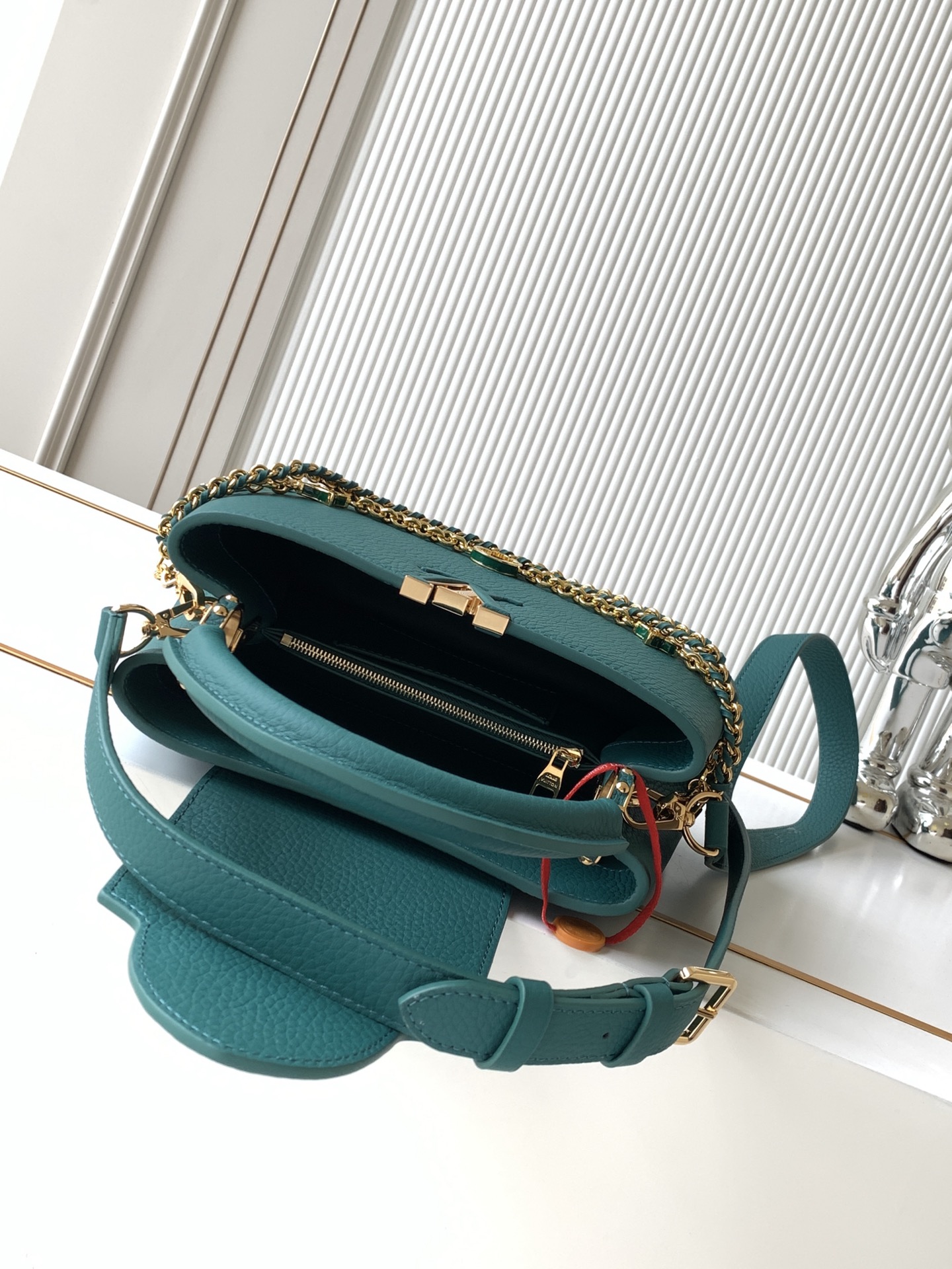 Louis Vuitton Capucines BB Trilogy Leather Handbag - Image 8