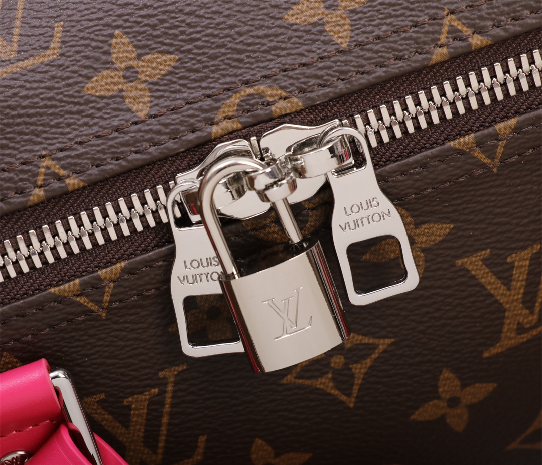 Louis Vuitton Keepall Bandouliere 50 Travel Bag - Image 8