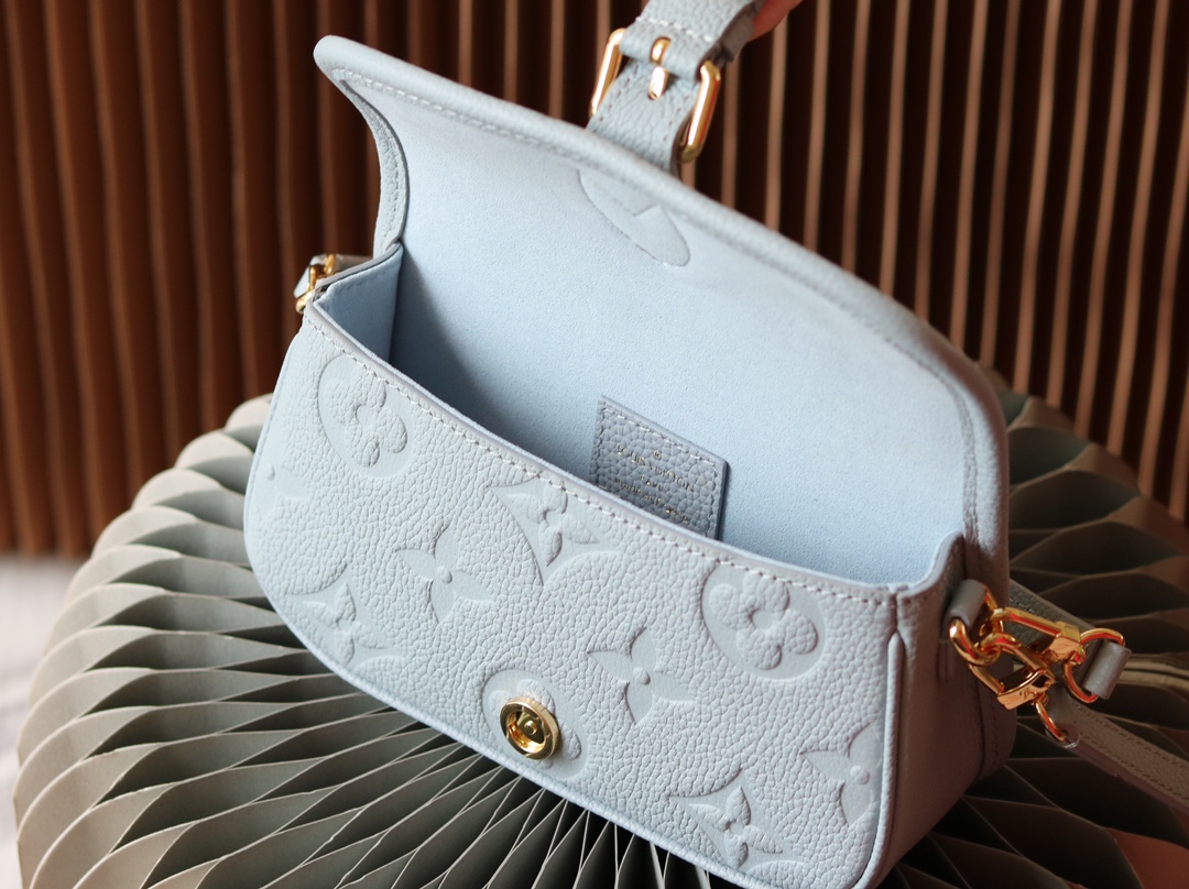 Louis Vuitton Nano Diane Mini Shoulder Bag - Image 8