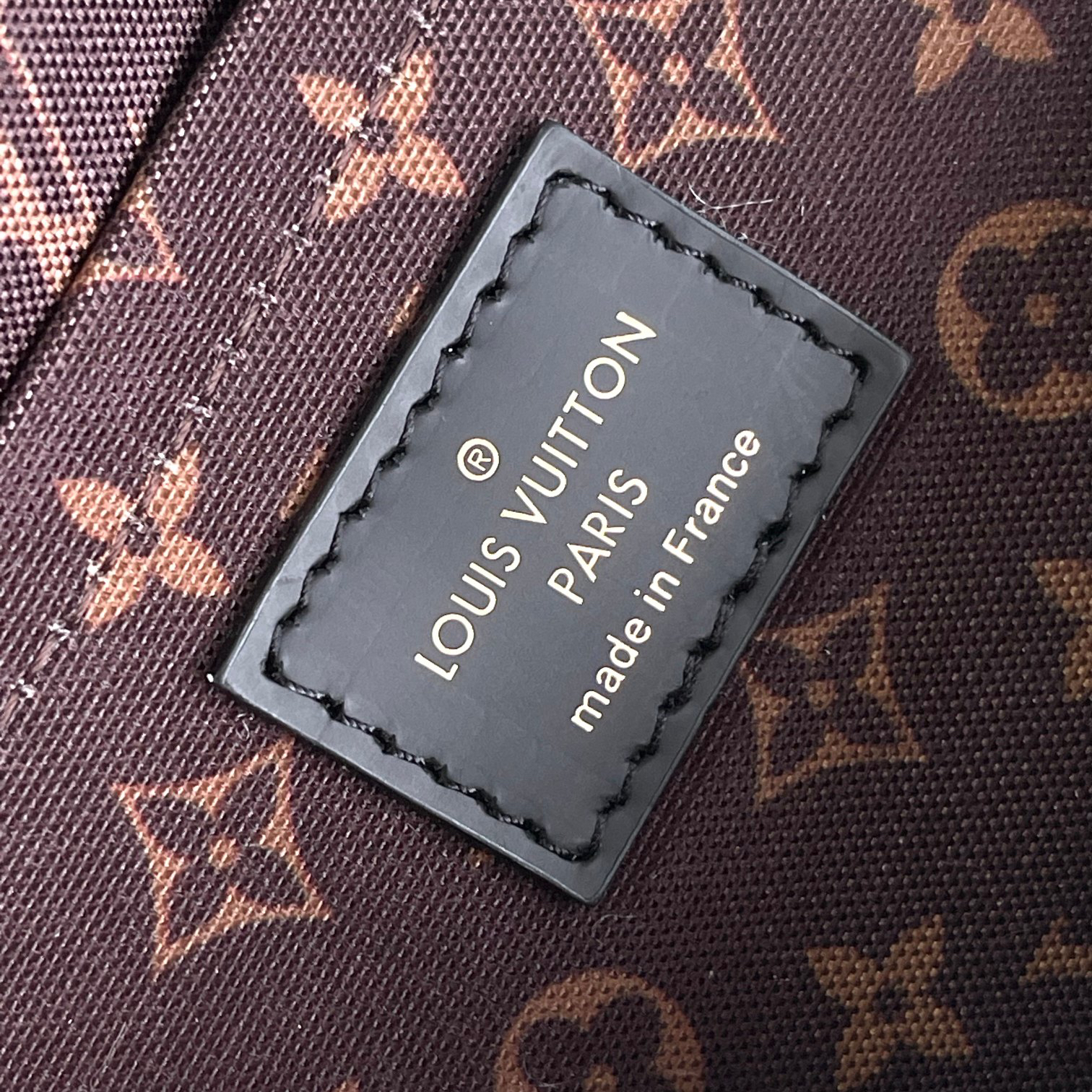 Louis Vuitton Sunset Bag in Ivory Shearling - Image 8