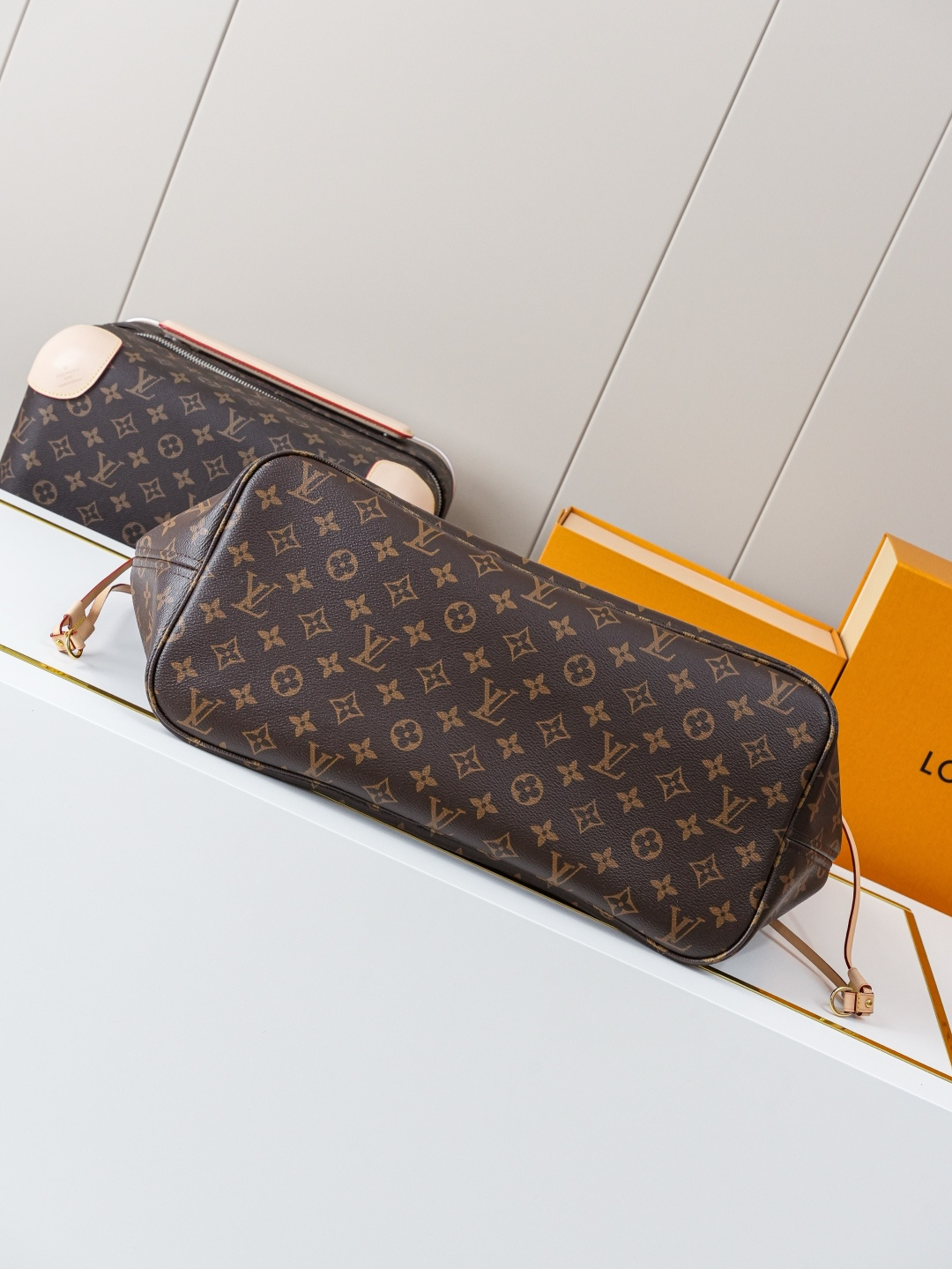 Neverfull Large Monogram Tote Bag M46978 - Image 8