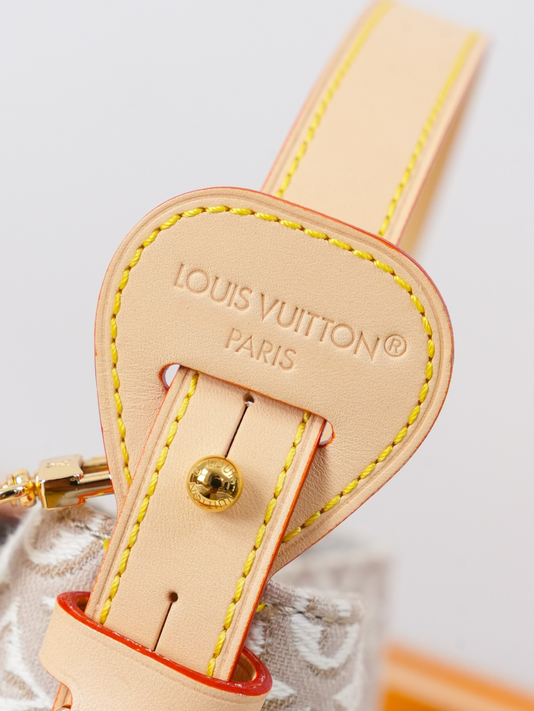 Louis Vuitton All In BB Handbag with Monogram Emblème - Image 8