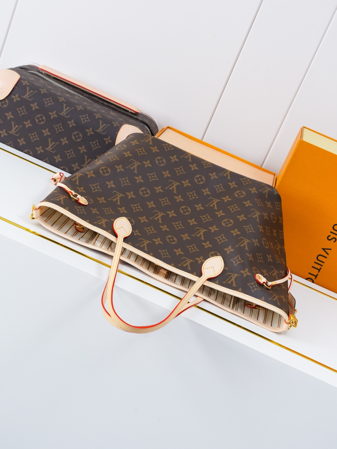 Louis Vuitton Neverfull Inside Out MM Monogram Tote Bag - Image 8