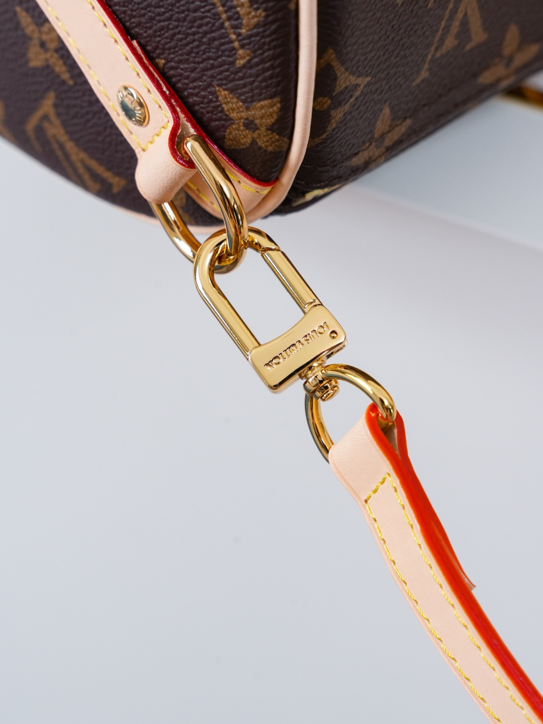 Louis Vuitton Speedy Bandouliere 40 Monogram Canvas Handbag - Image 8
