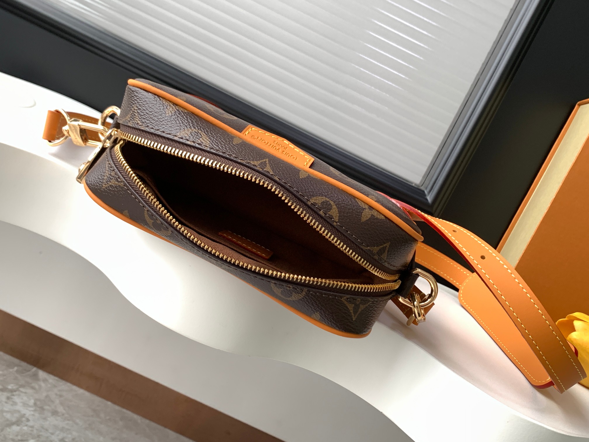 Louis Vuitton Trocadéro Mini Crossbody Bag - Image 8