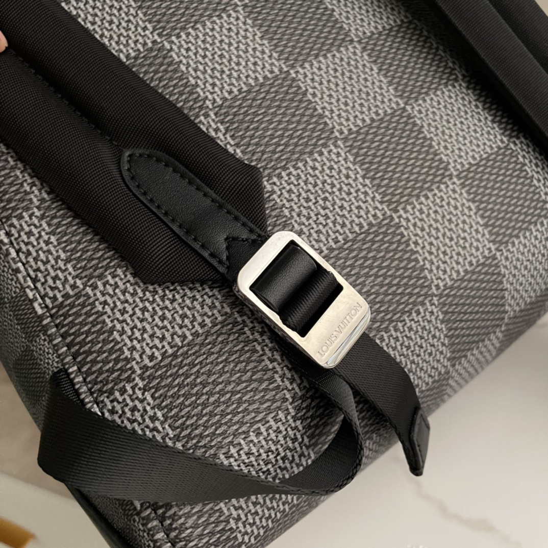 Louis Vuitton Campus Backpack Damier Canvas - Image 8