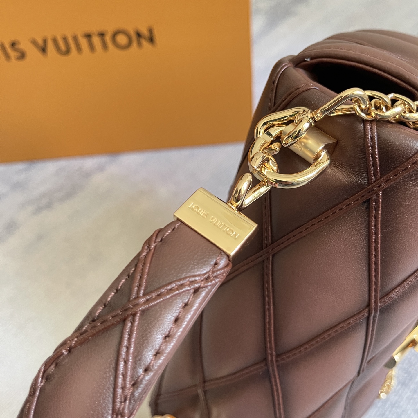 Louis Vuitton GO-14 MM Quilted Lambskin Handbag - Image 8