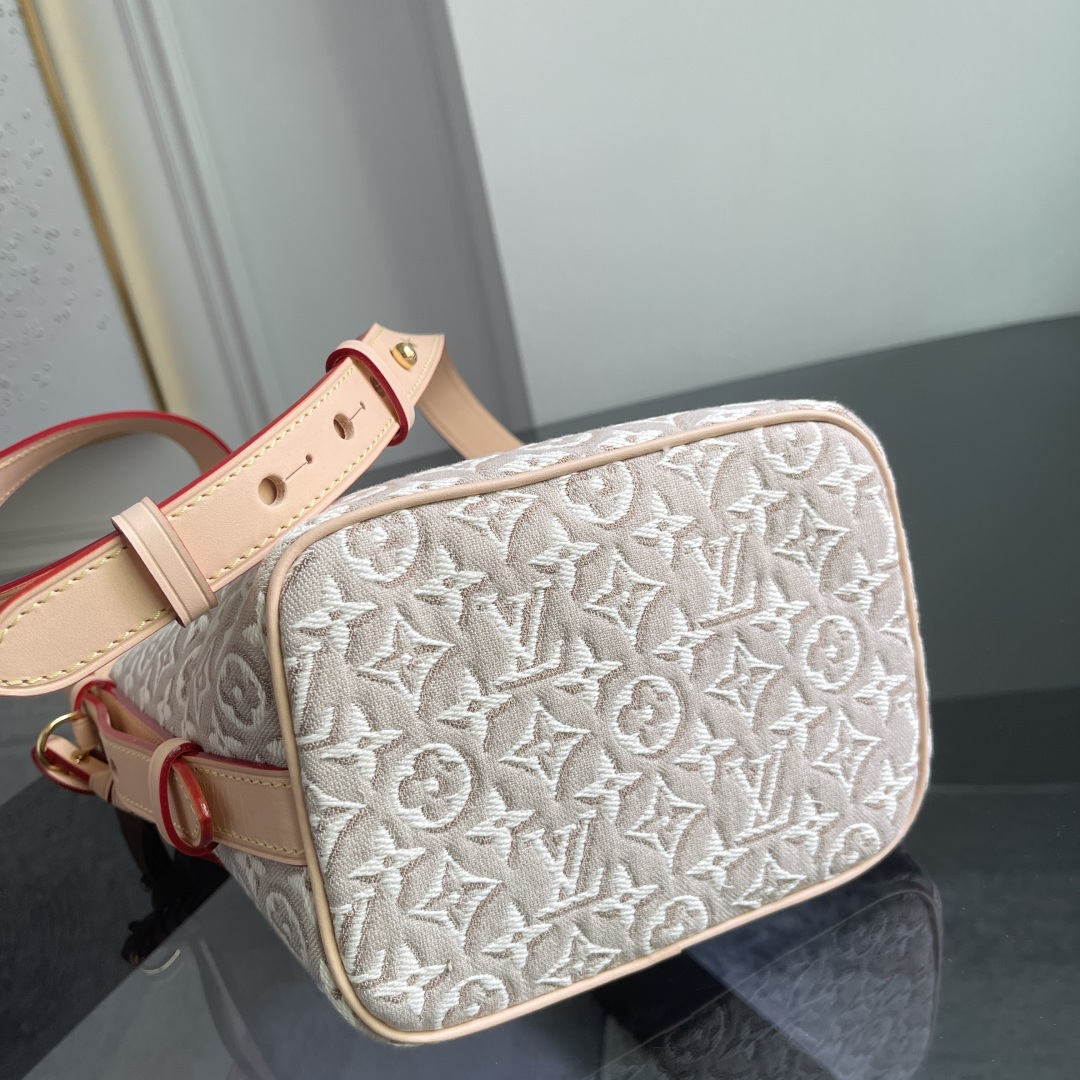Louis Vuitton All In BB Jacquard Handbag - Image 8