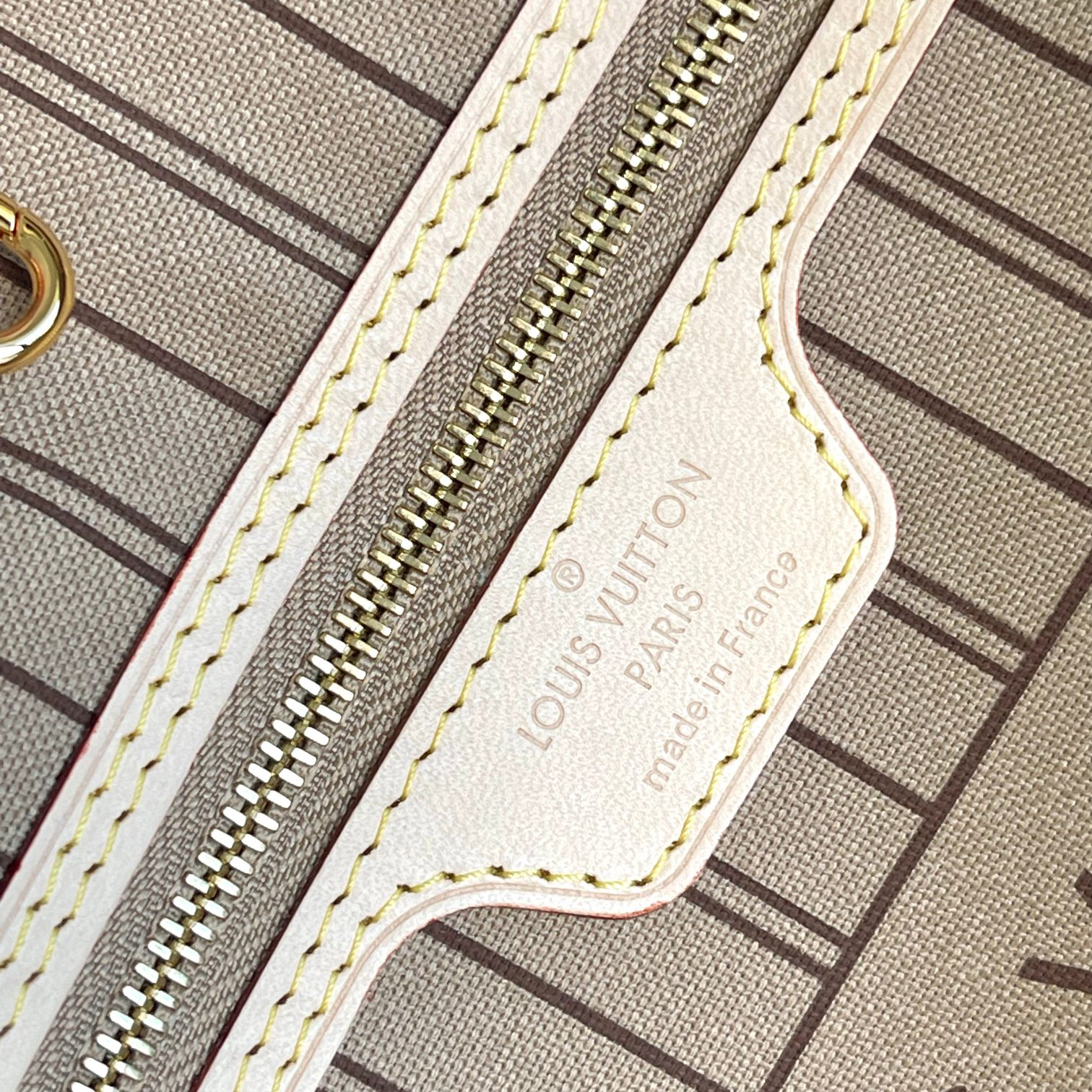 Louis Vuitton Neverfull Bandoulière Inside Out GM Tote Bag - Image 8