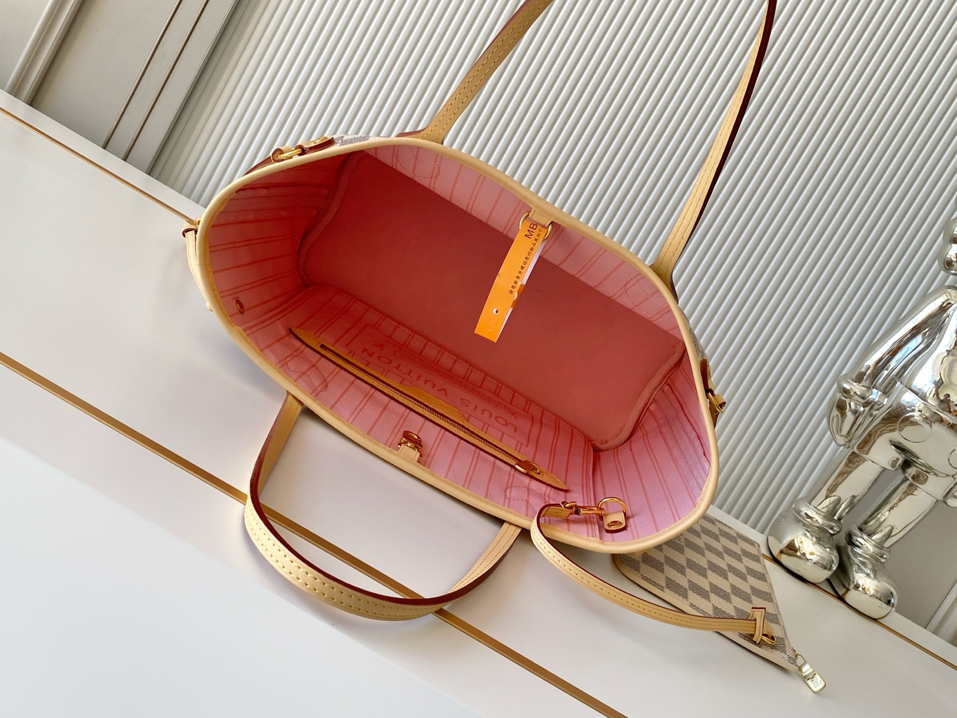 Louis Vuitton Neverfull Small Tote Bag in Damier Ebene Canvas - Image 8