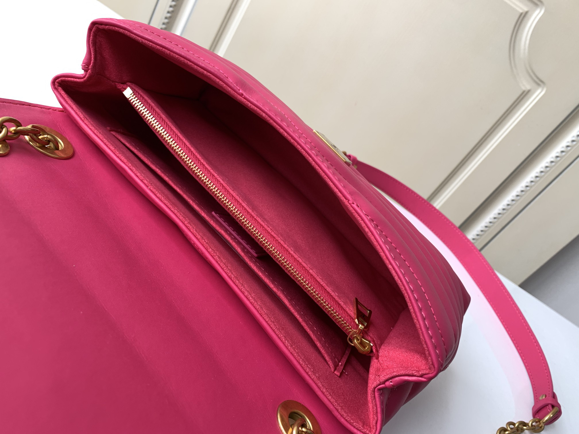 Louis Vuitton LV New Wave Chain Bag M58553 - Image 8
