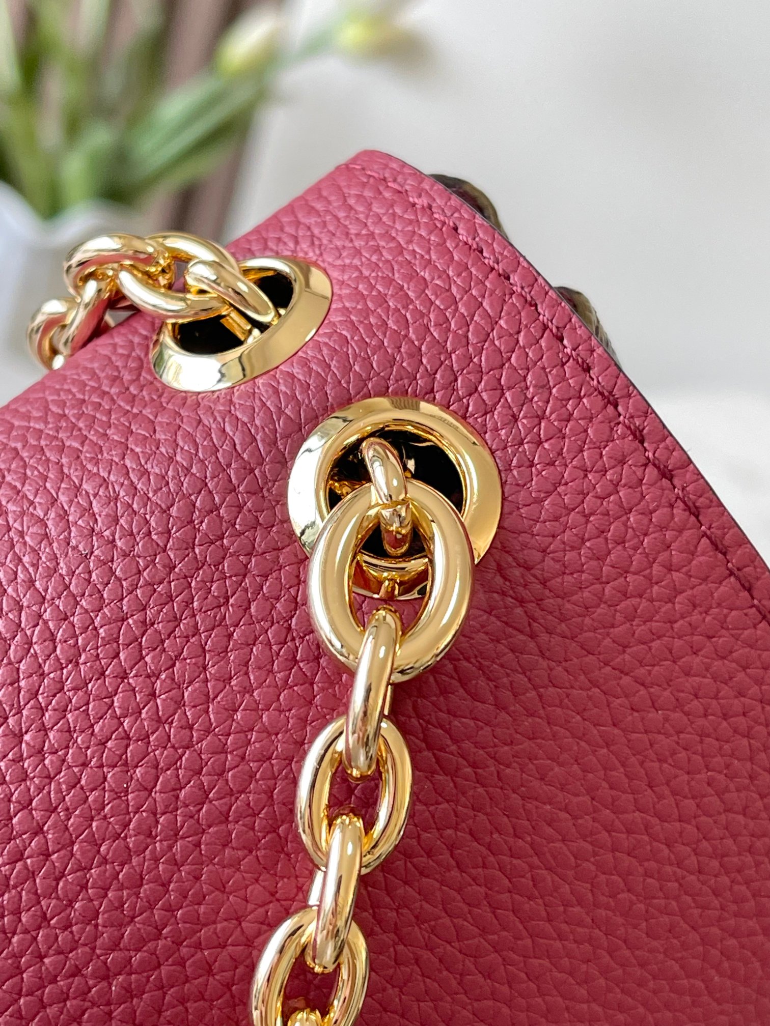 Louis Vuitton BB Handbag in Monogram Canvas - Image 8