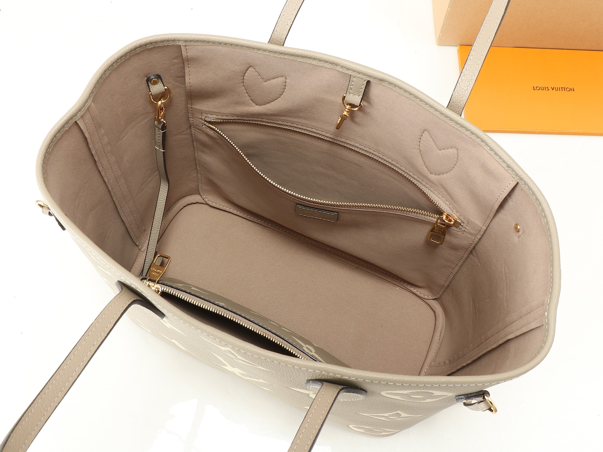 Louis Vuitton Neverfull MM Monogram Empreinte Tote Bag - Image 8