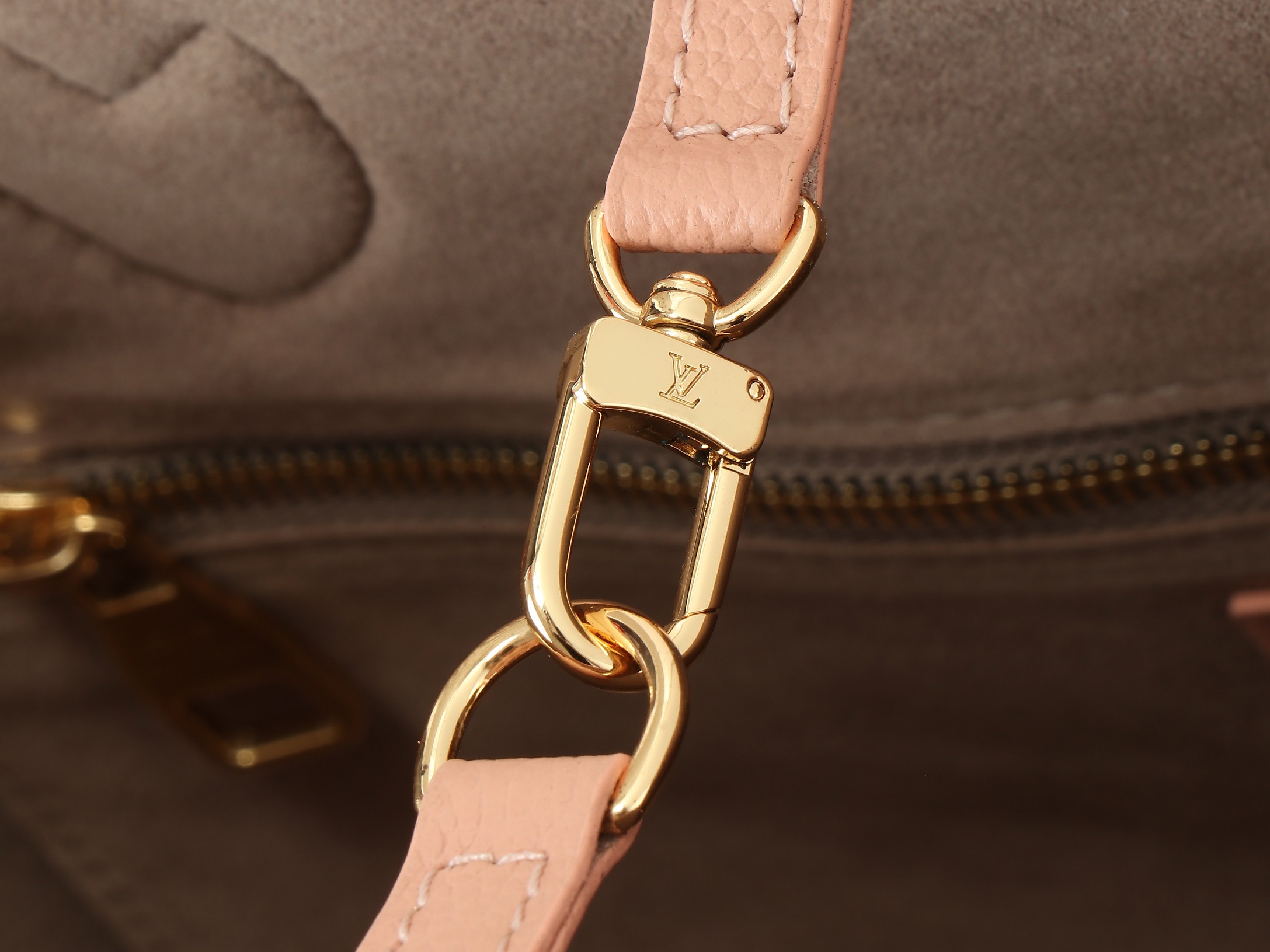 Louis Vuitton Neverfull MM Monogram Empreinte Tote Bag in Pink - Image 8