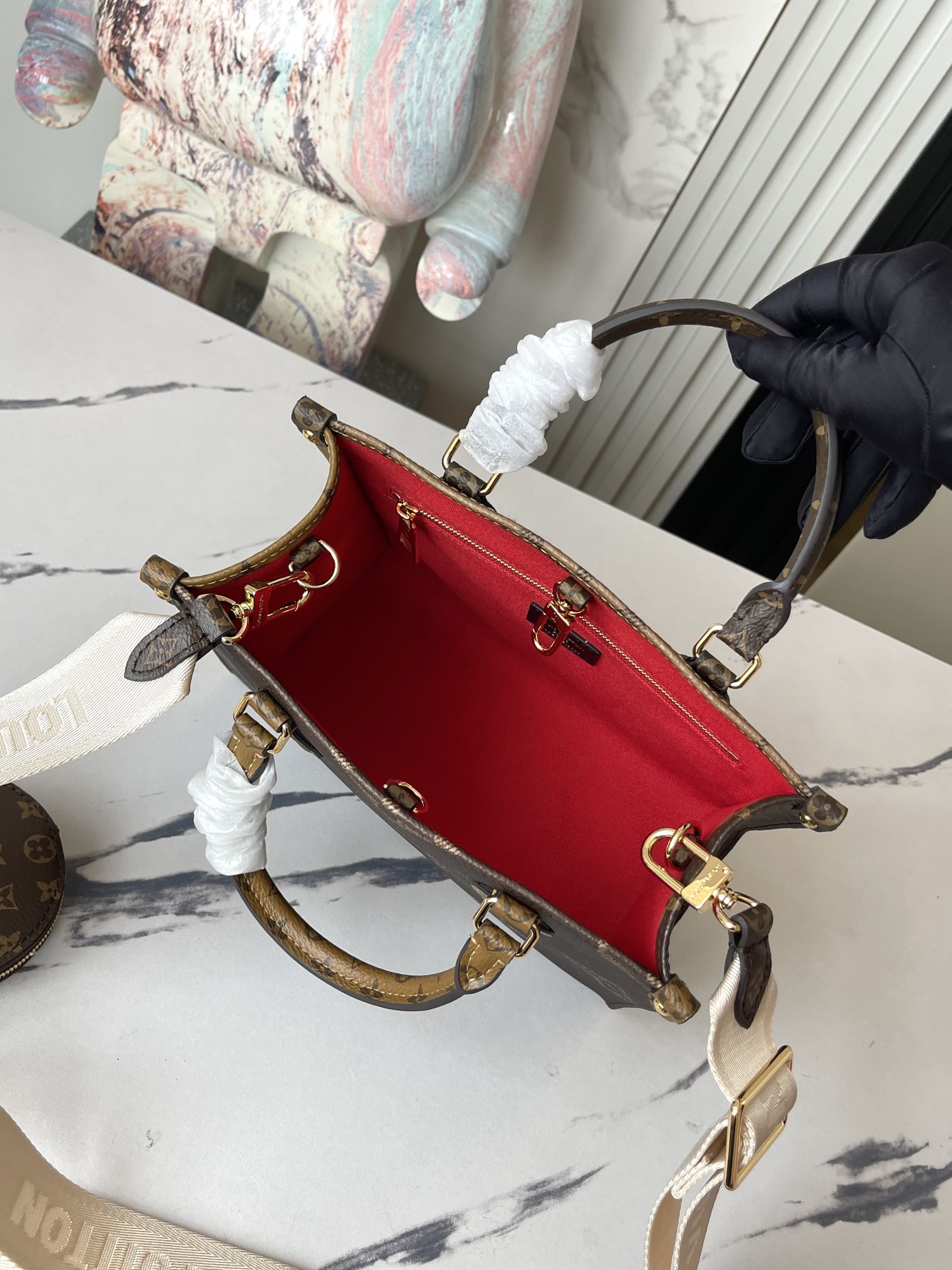 Louis Vuitton OnTheGo PM Monogram Reverse Tote Bag M46373 - Image 8
