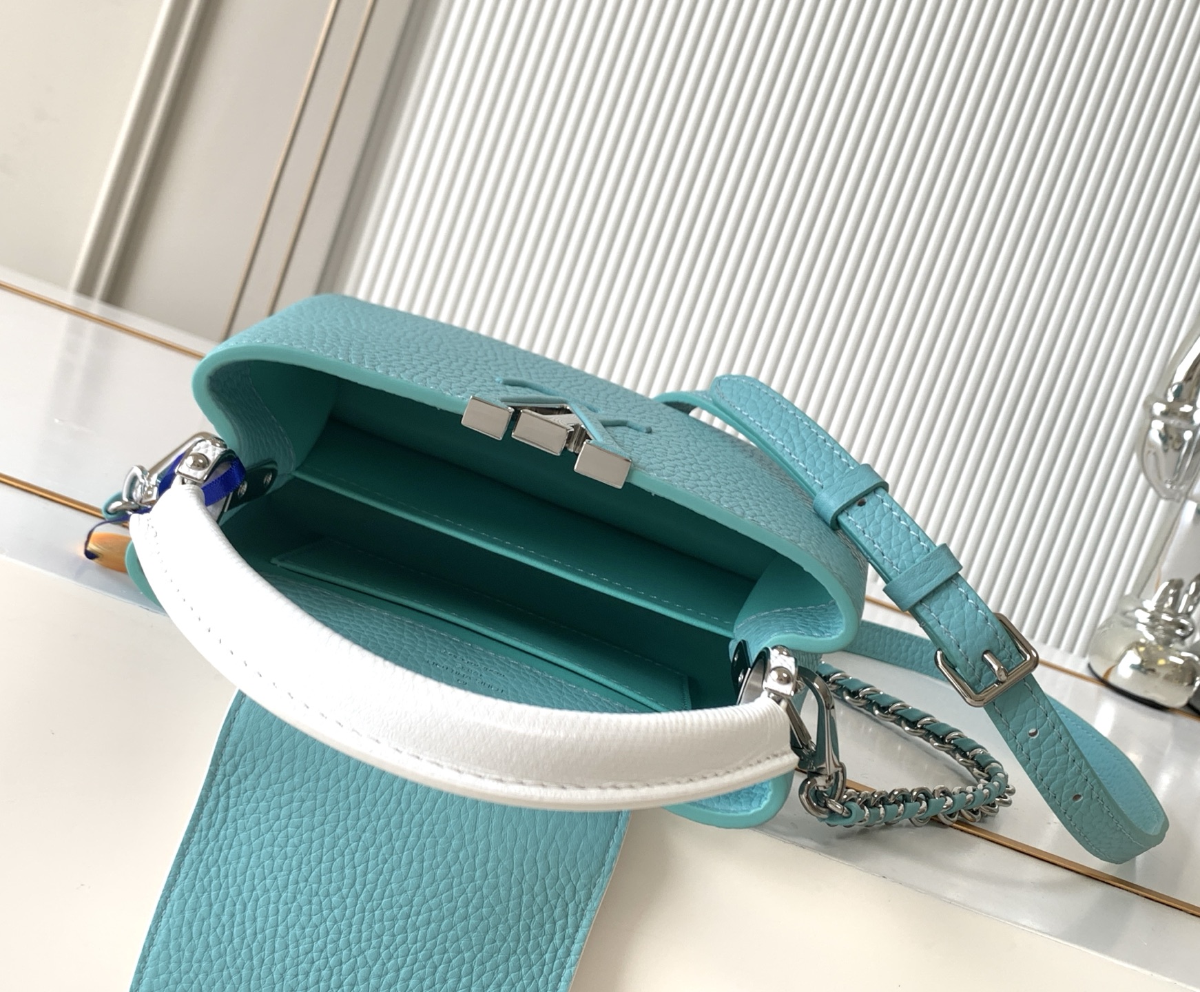 Louis Vuitton Capucines Mini Handbag N85829 in Ice Blue with Silver Hardware - Image 8
