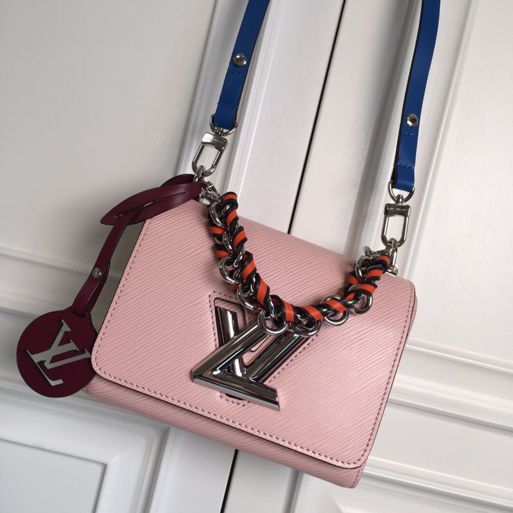 Louis Vuitton Twist Medium Handbag in Pink - Image 8