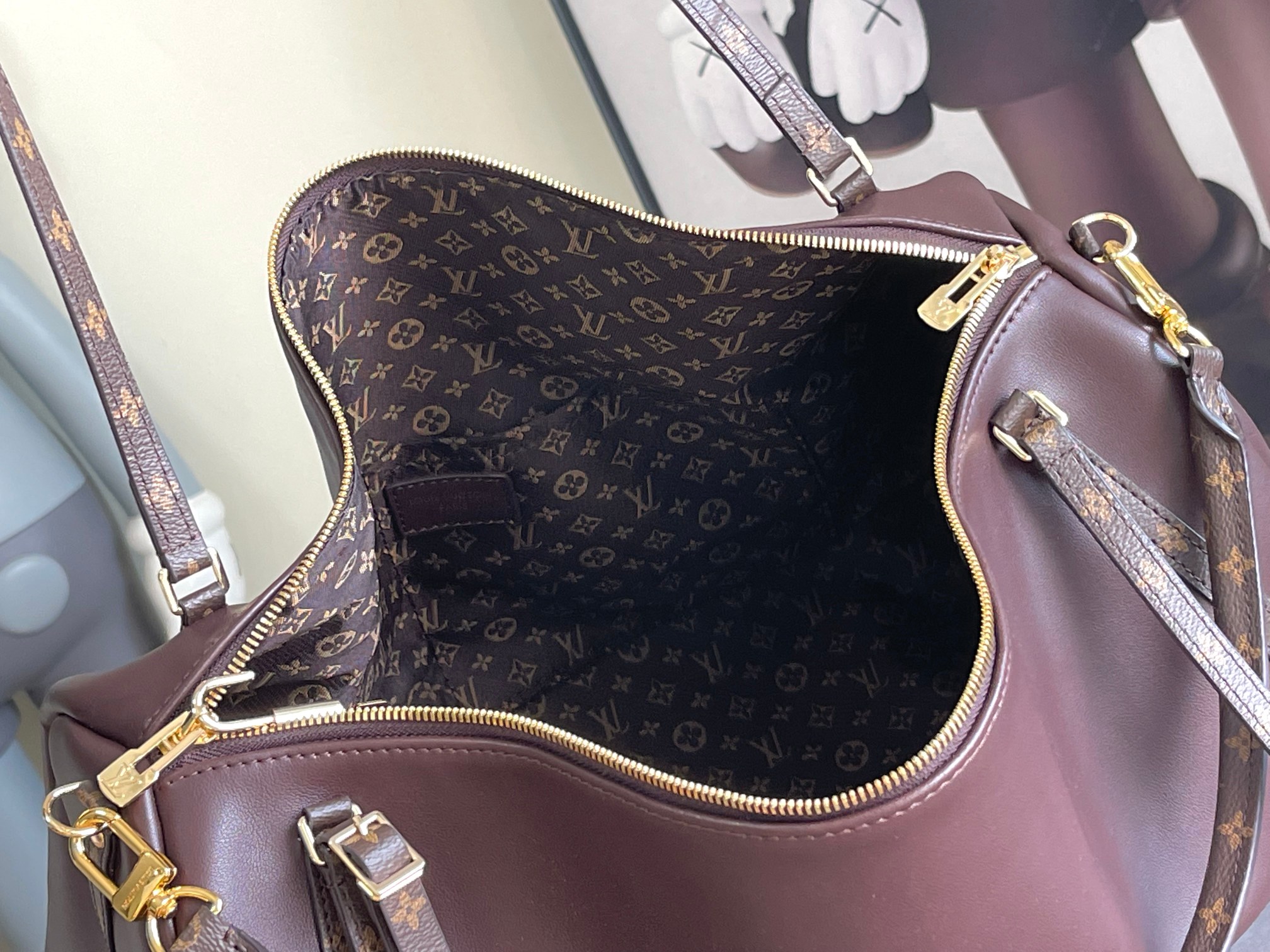 Louis Vuitton Express Travel Keepall Travel Bag M26037 - Image 8