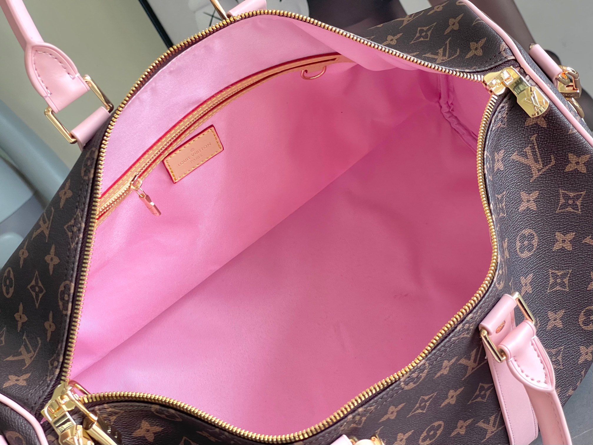 Louis Vuitton Keepall 45 Travel Bag - Image 8