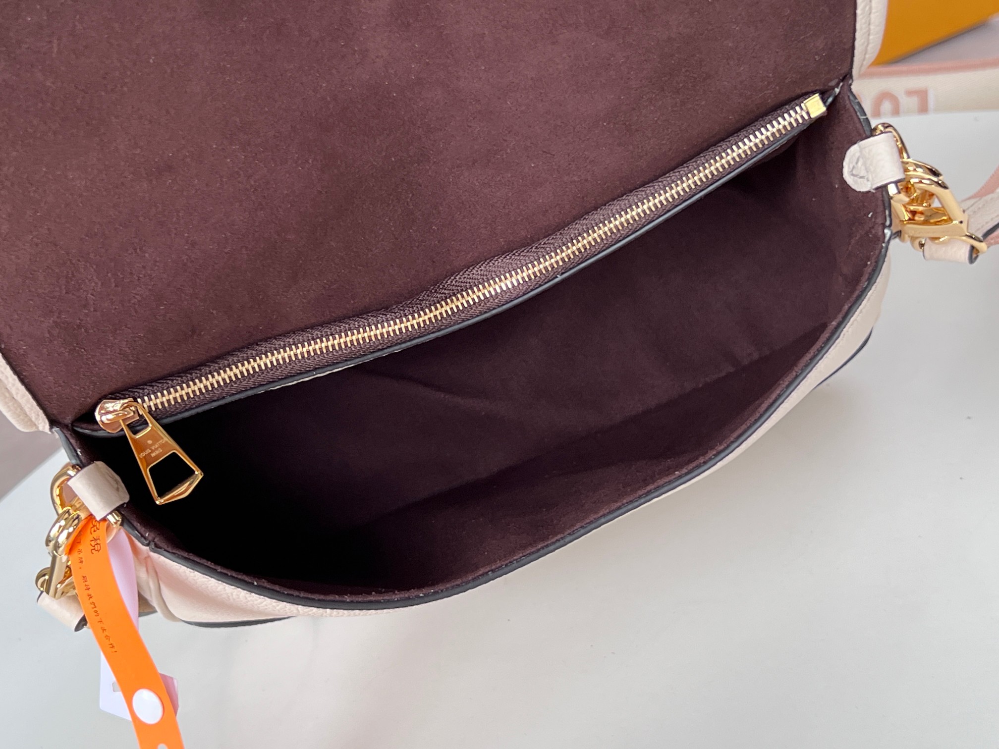 Louis Vuitton Diane Handbag in Monogram Empreinte Leather - Image 8