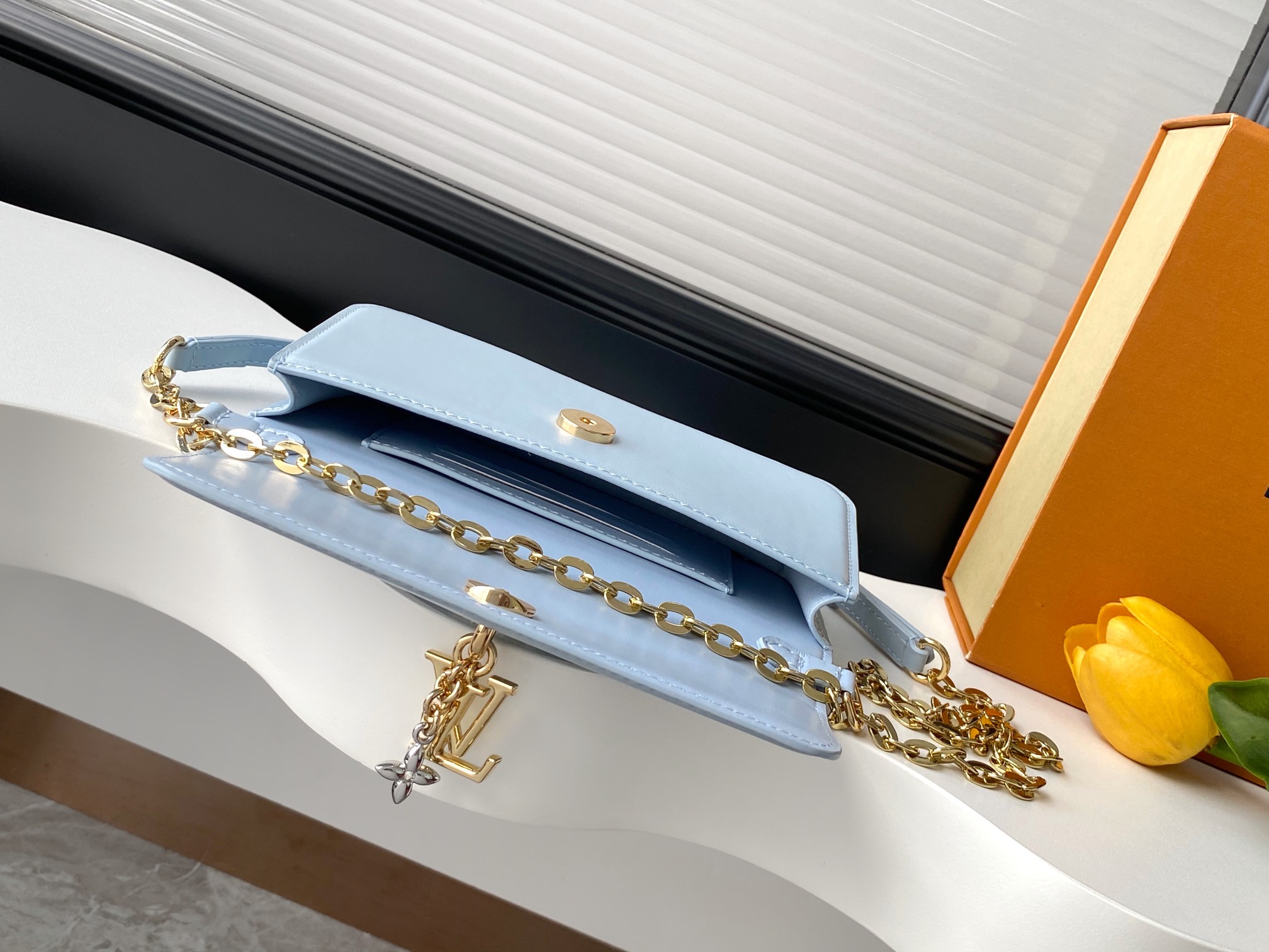 Louis Vuitton LV Bloom Wallet On Chain Crossbody Bag - Image 8