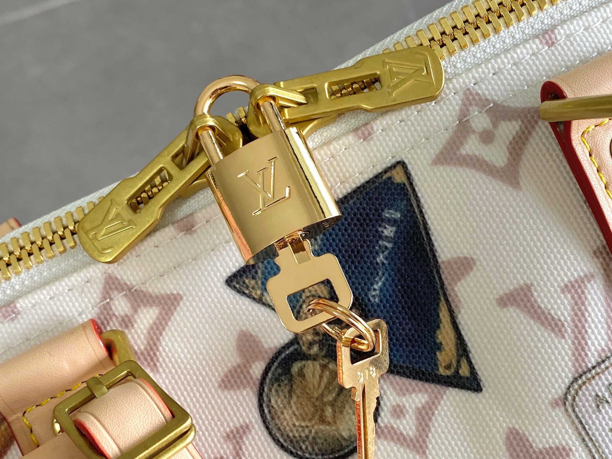 Louis Vuitton Keepall 45 Travel Bag, Model M28780 - Image 8