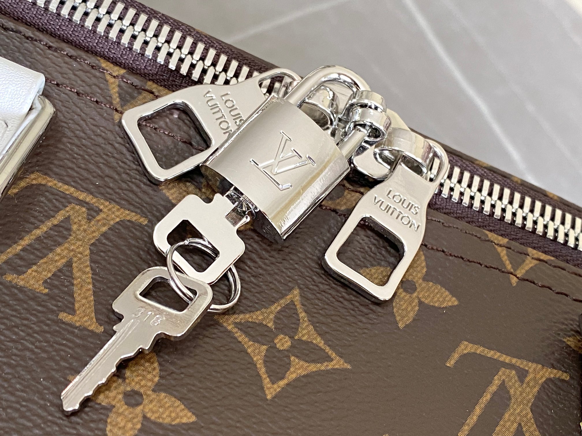 Keepall 50 Monogram Travel Bag with Shoulder Strap - Image 8