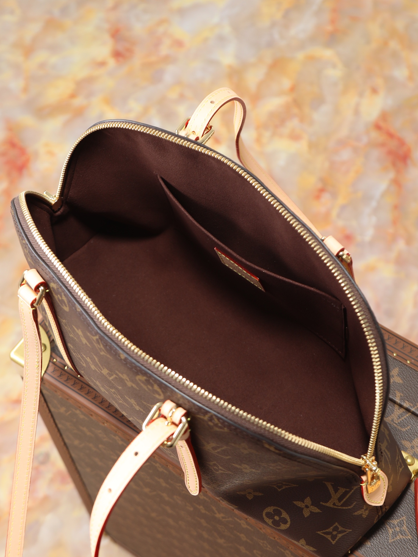 Louis Vuitton Squire Handbag M28951 - Image 8