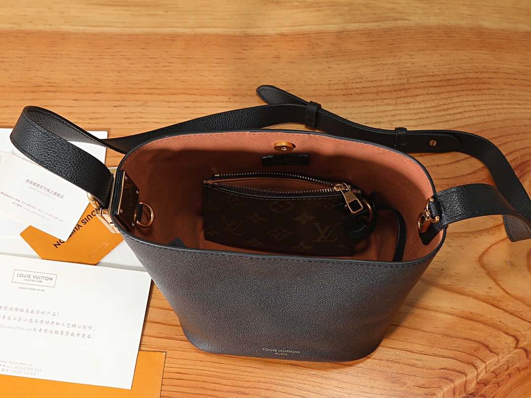 Louis Vuitton All In BB Crossbody Bag - Image 8