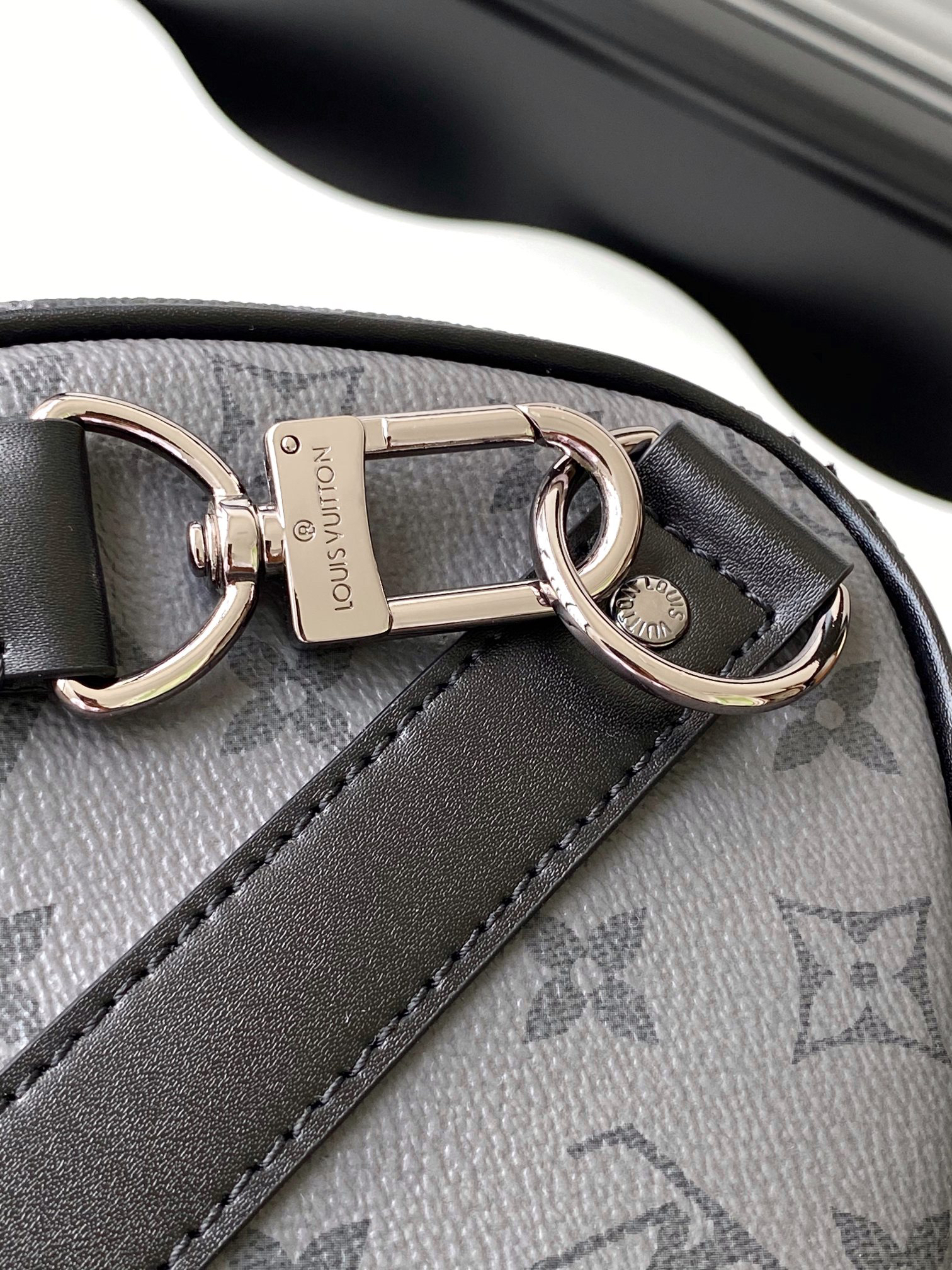 Louis Vuitton Keepall Bandoulière 35 Travel Bag in Monogram Eclipse - Image 8