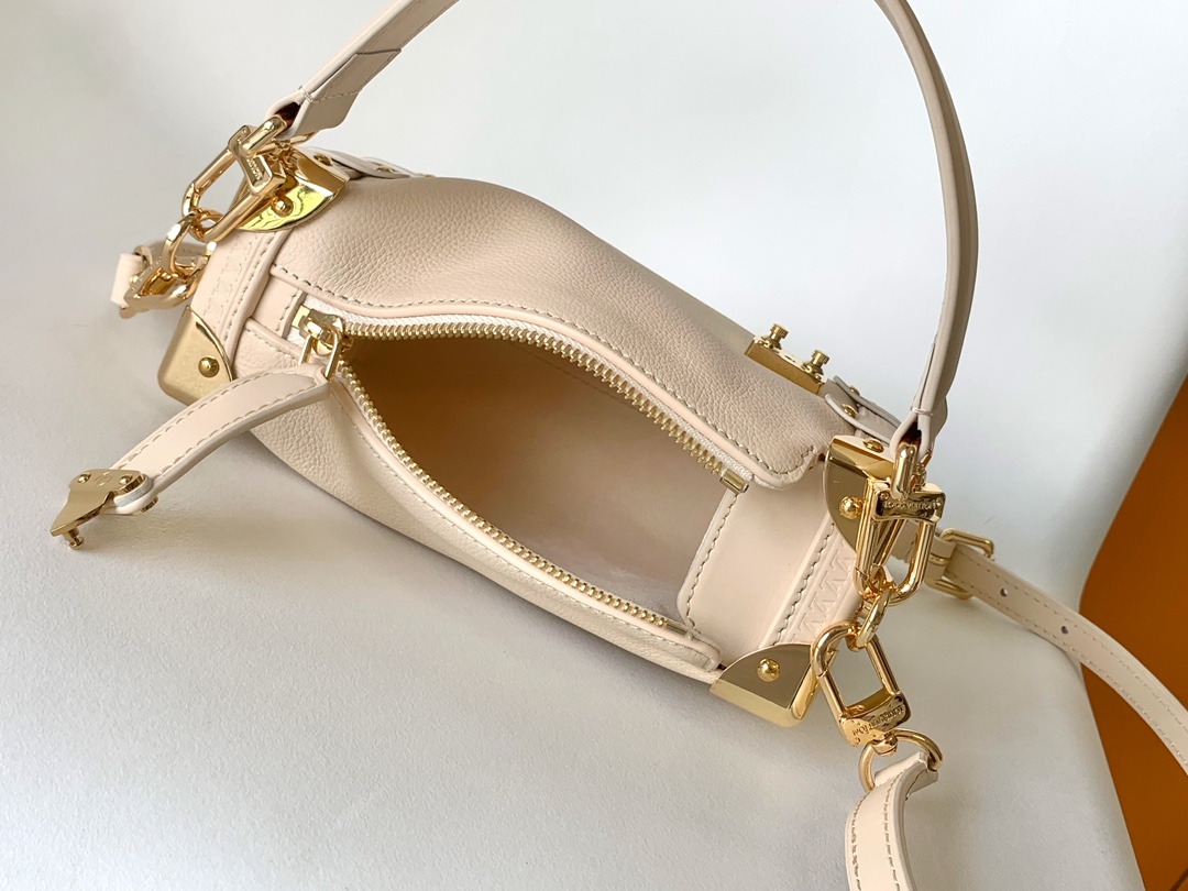 Louis Vuitton Side Trunk Small Handbag - Image 8