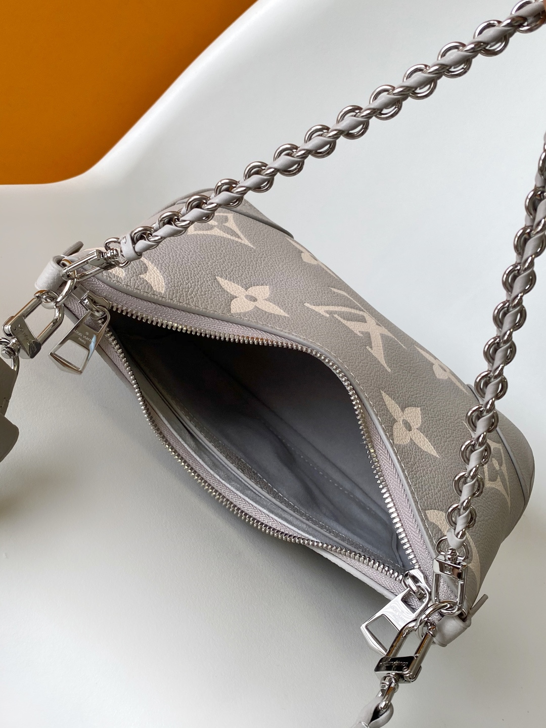 Louis Vuitton Boulogne Handbag in Monogram Empreinte Leather - Image 8