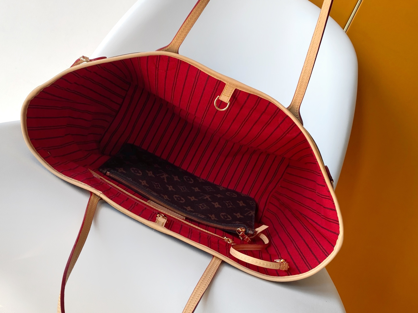 Louis Vuitton Neverfull MM Monogram Cherry Tote Bag - Image 8