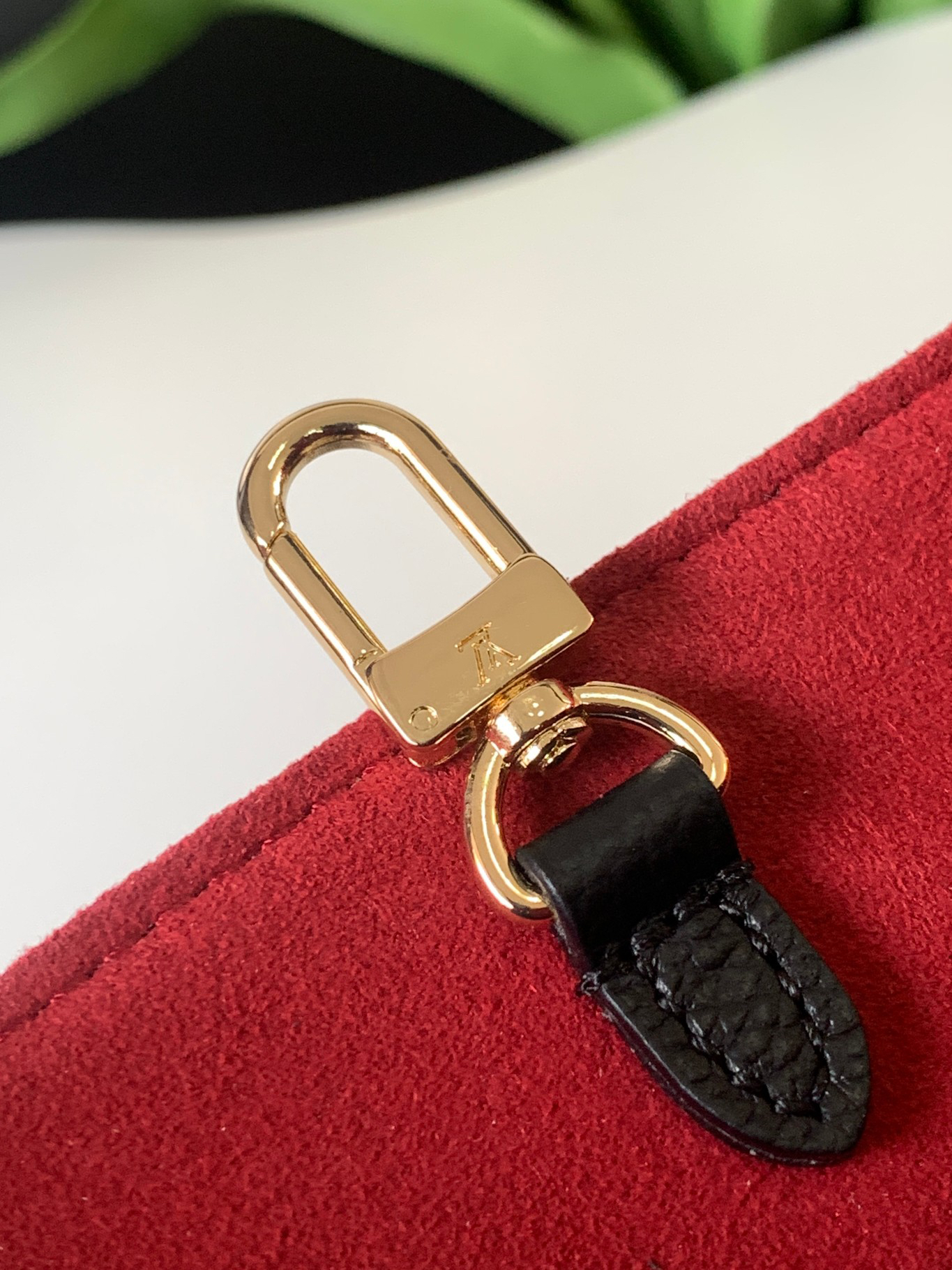 Louis Vuitton OnTheGo MM Tote Bag M45494 / M45495 - Image 8