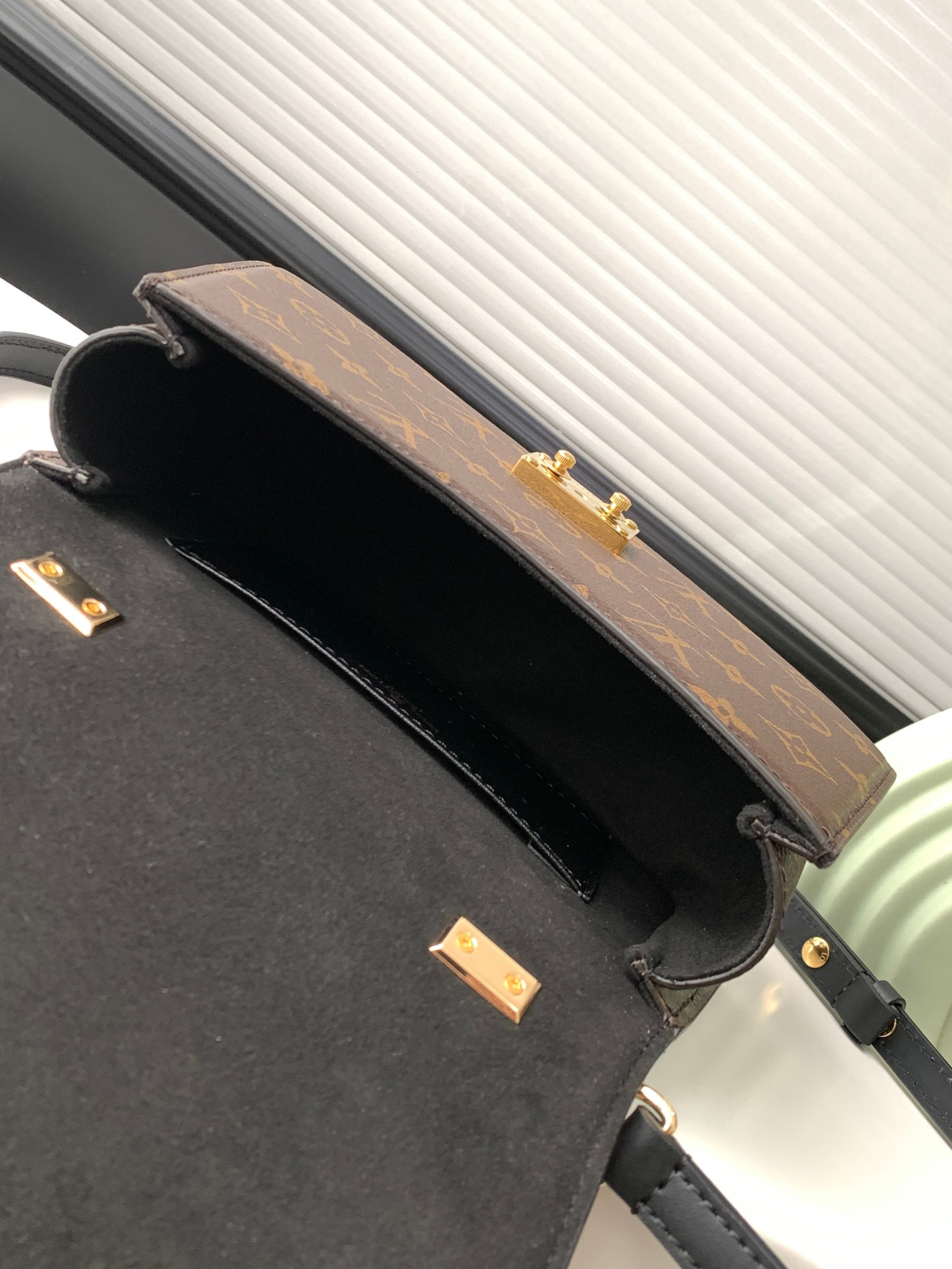 Louis Vuitton Tilsitt Monogram Canvas Crossbody Handbag M46548 - Image 8