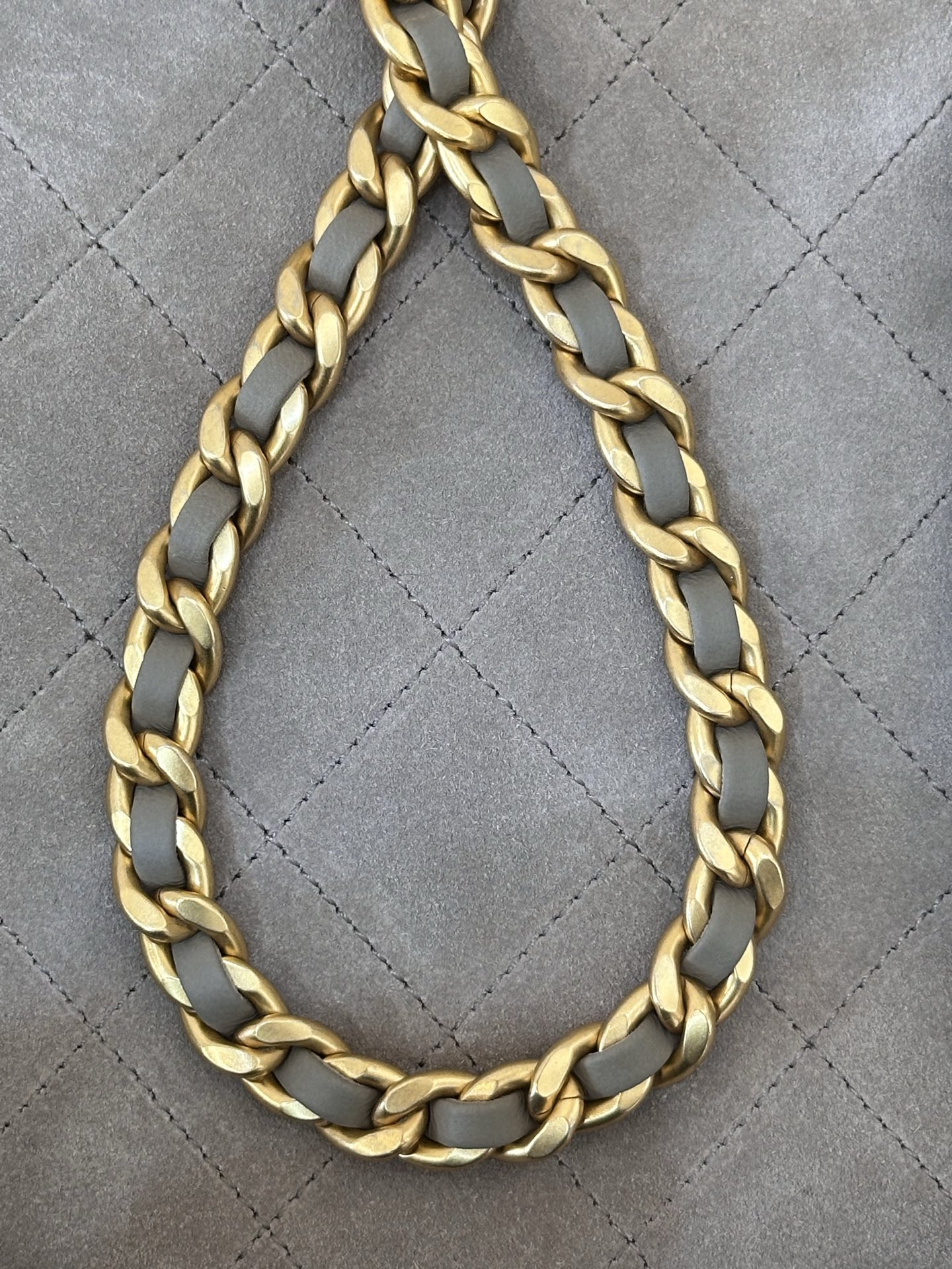 Chanel 25B Shoulder Bag - Image 8