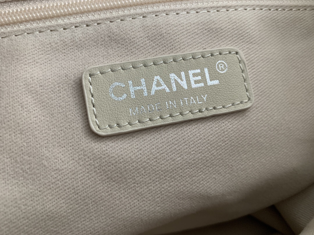 Chanel Denim Canvas Tote Bag - Image 8