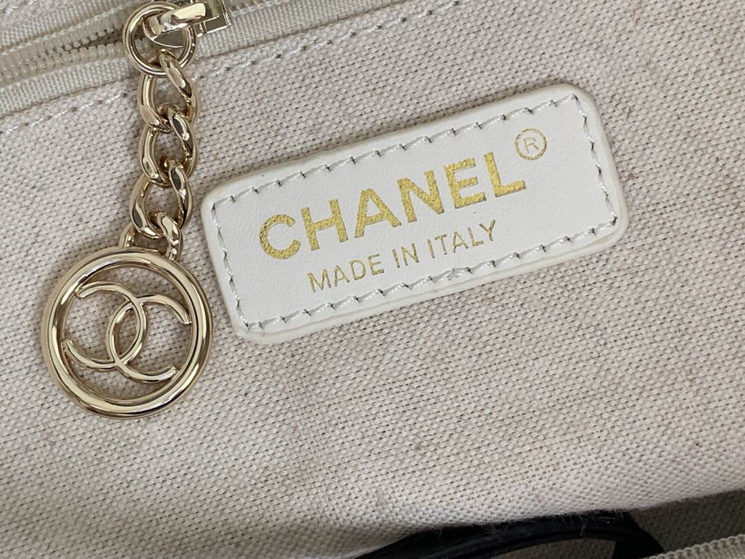 Chanel Denim Canvas Tote Bag - Image 8