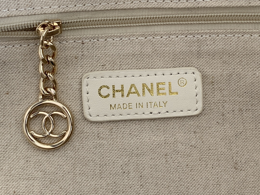 Chanel AS66941 Travel Shopping Tote Bag - Image 8