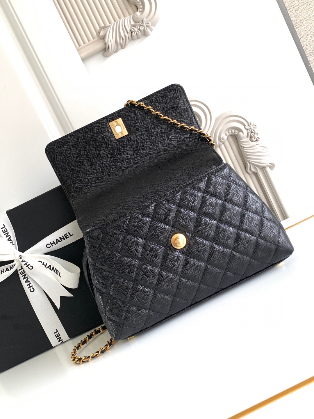 Chanel Coco Handle Classic Top-Handle Handbag - Image 8