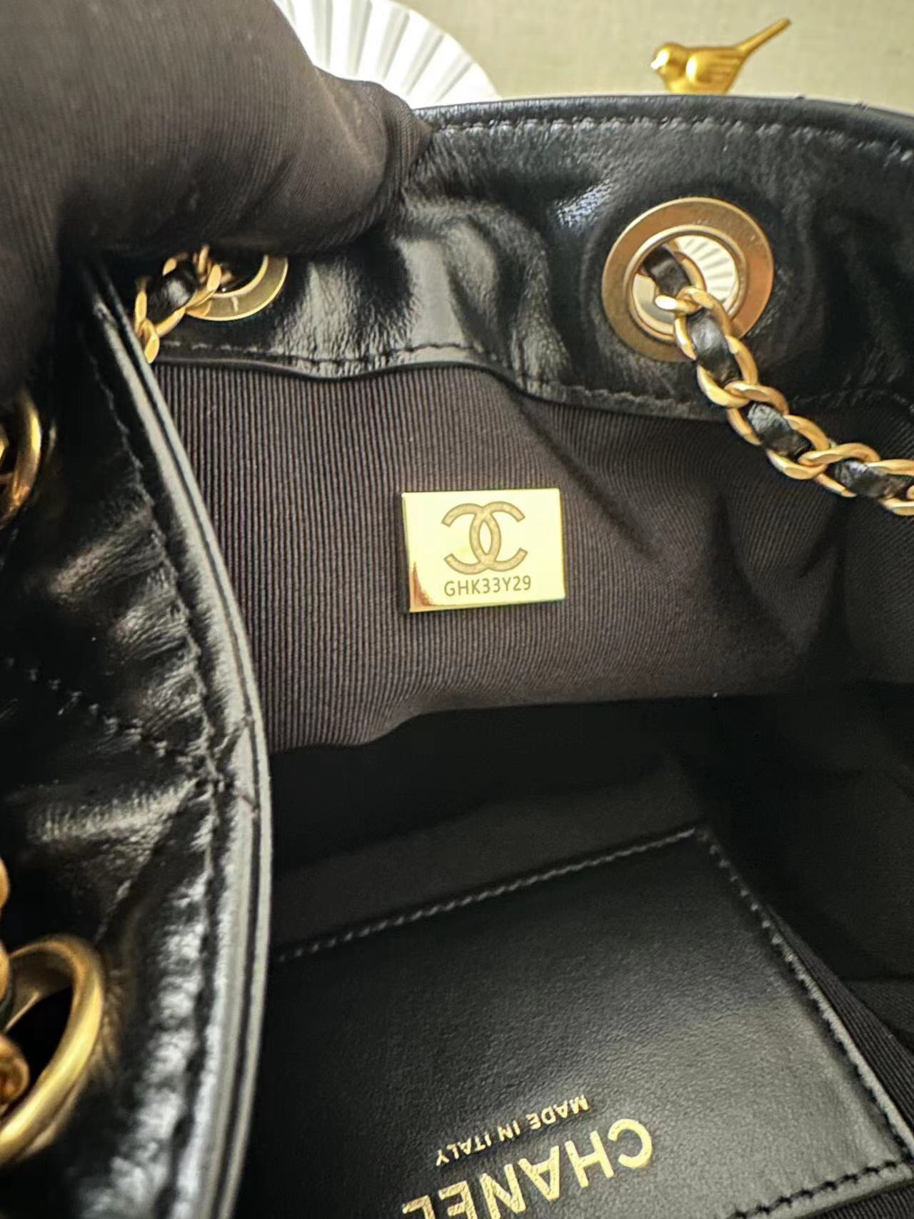Chanel 25C Small Hobo Shoulder Bag - Image 8