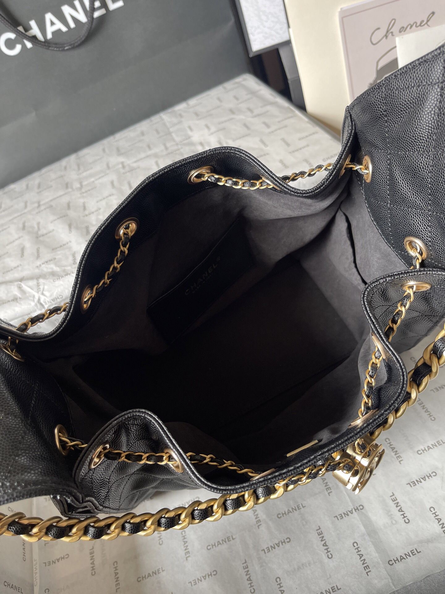 Chanel 25C AS5293 Textured Leather Hobo Shoulder Bag - Image 8