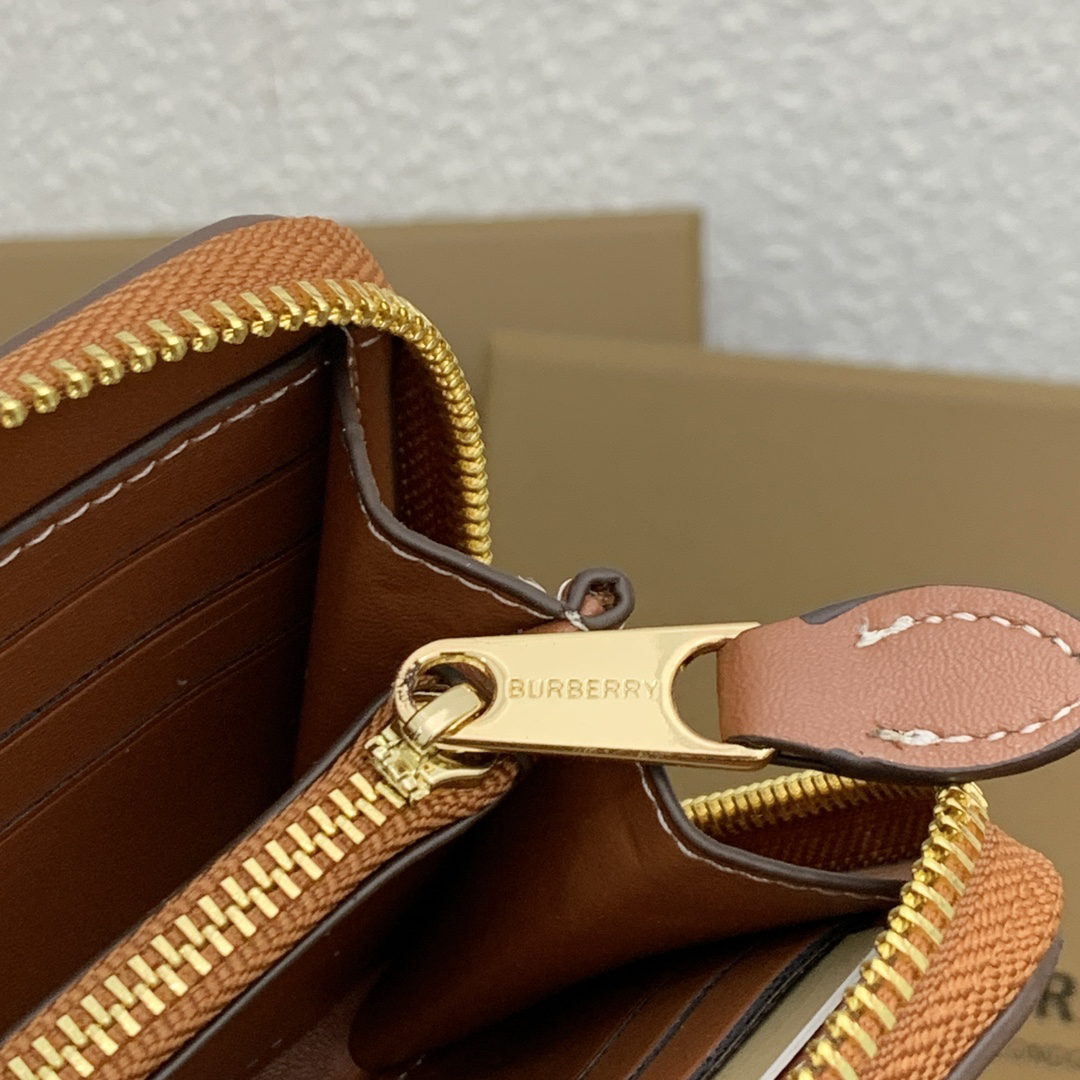 Burberry Check-Pattern Full-Zip Wallet - Image 8