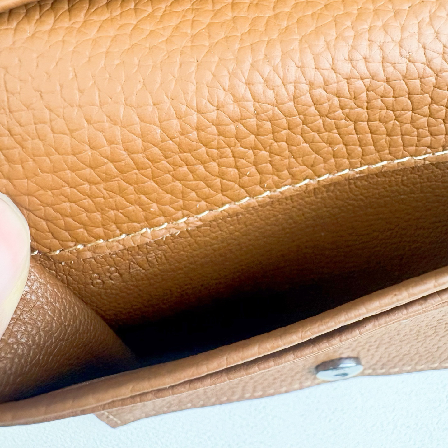 Hermès Togo Leather Card Holder - Image 8