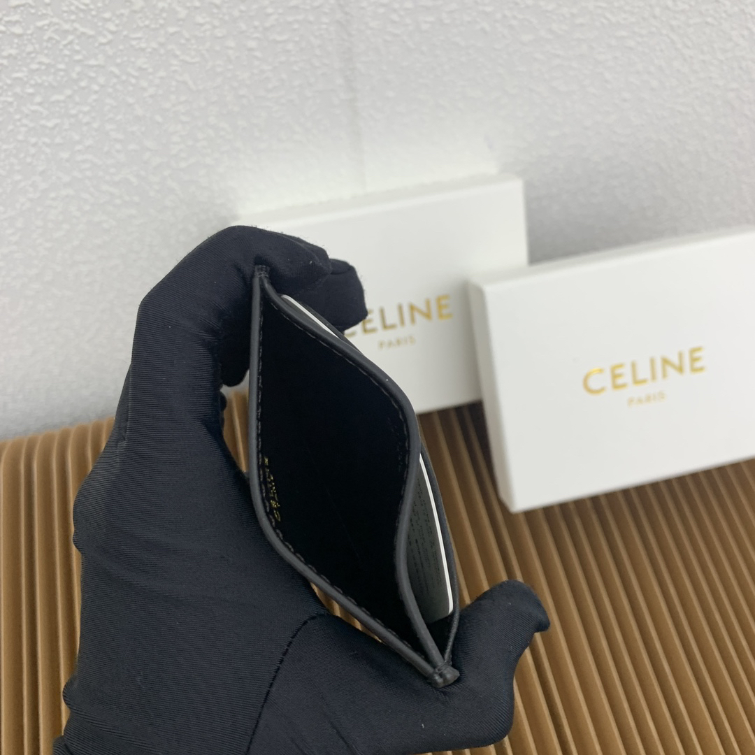 Celine Triomphe Smooth Lambskin Card Holder - Image 8