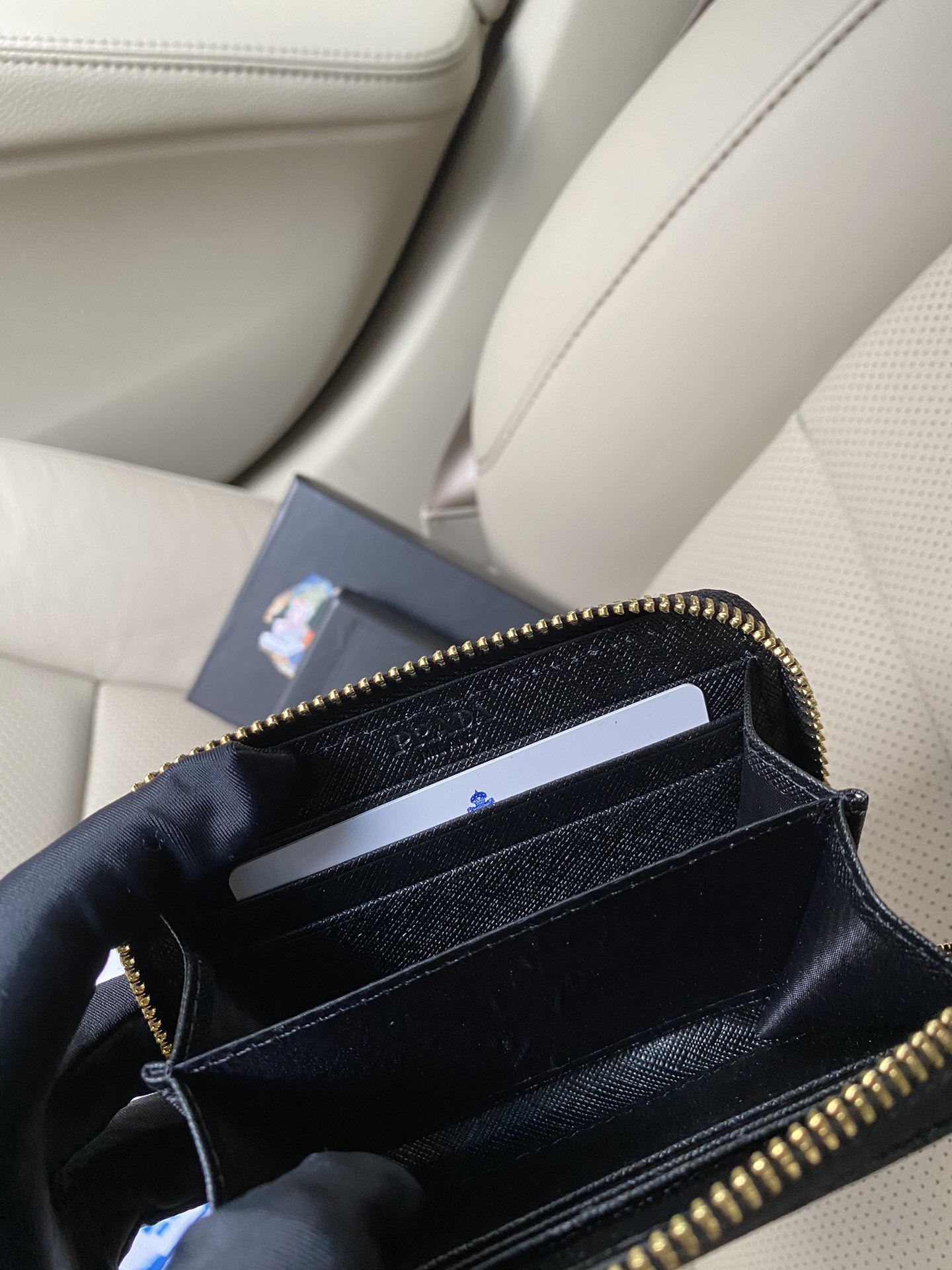Prada 2MC553 Cross-Grain Leather Card Holder - Image 8