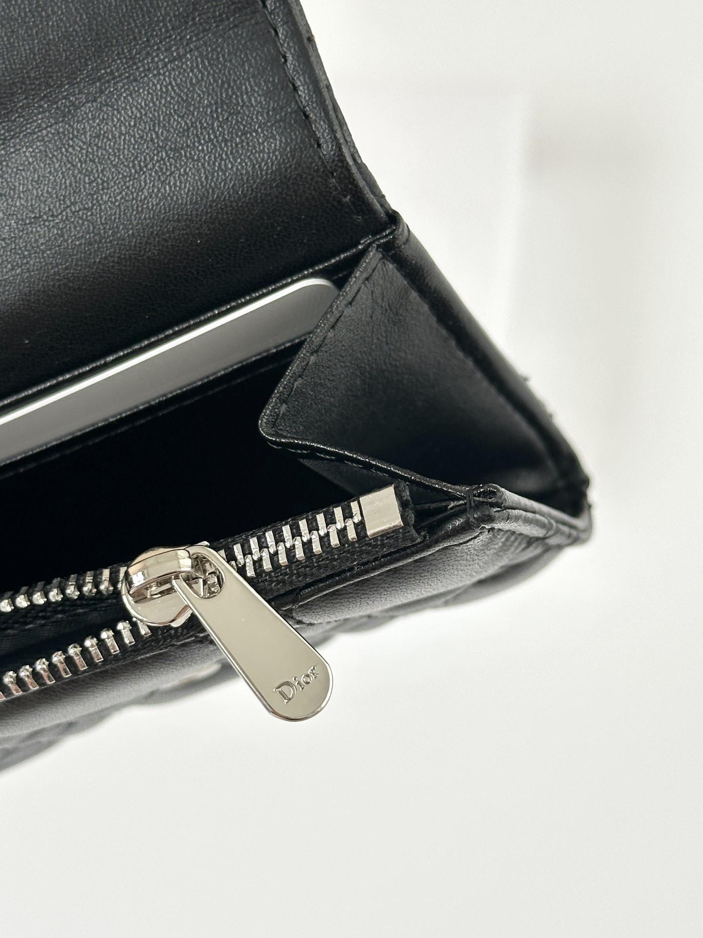 Dior Lady Dior M115 Wallet - Image 8