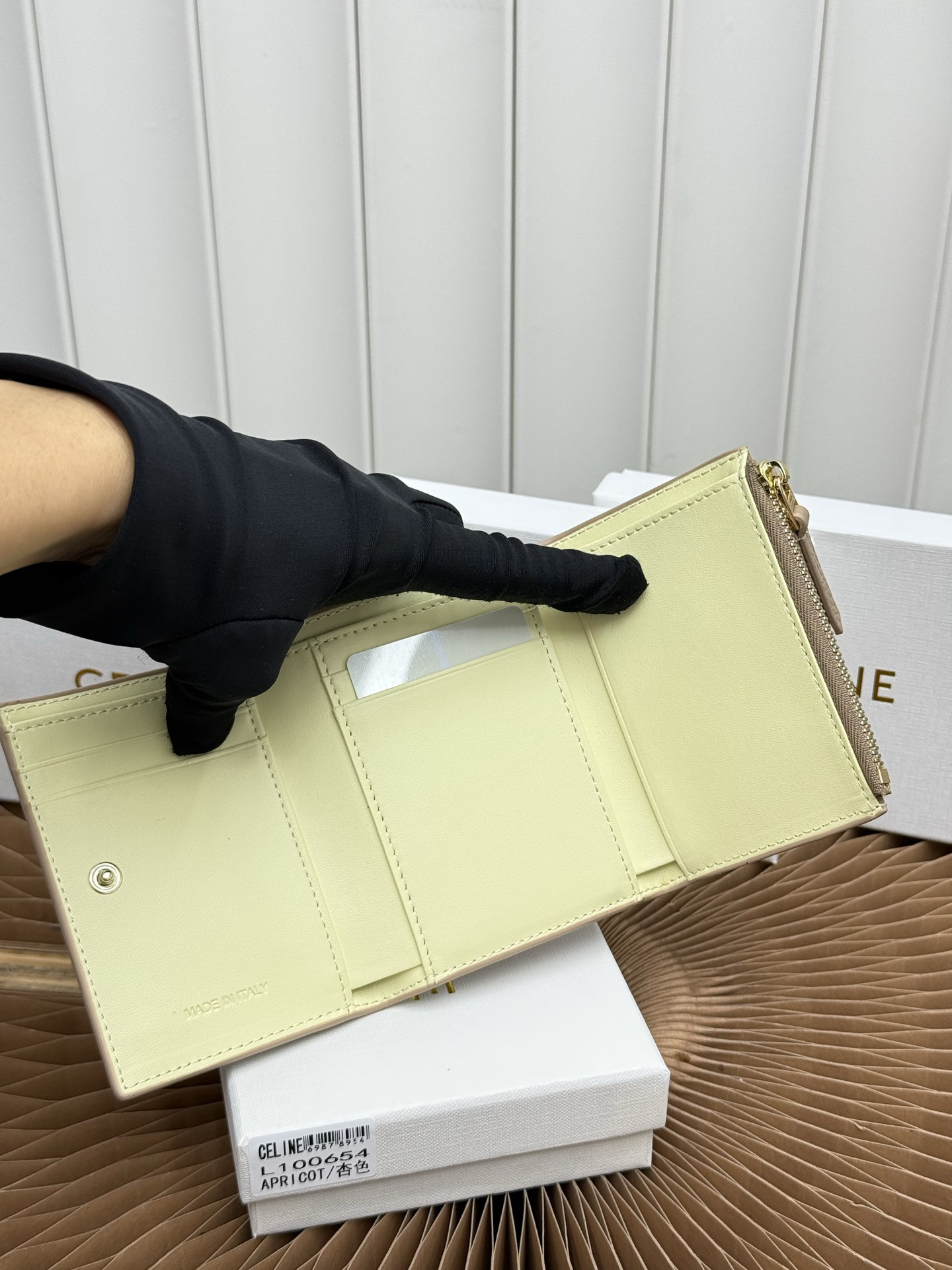 CELINE Small Calfskin Wallet - Image 8